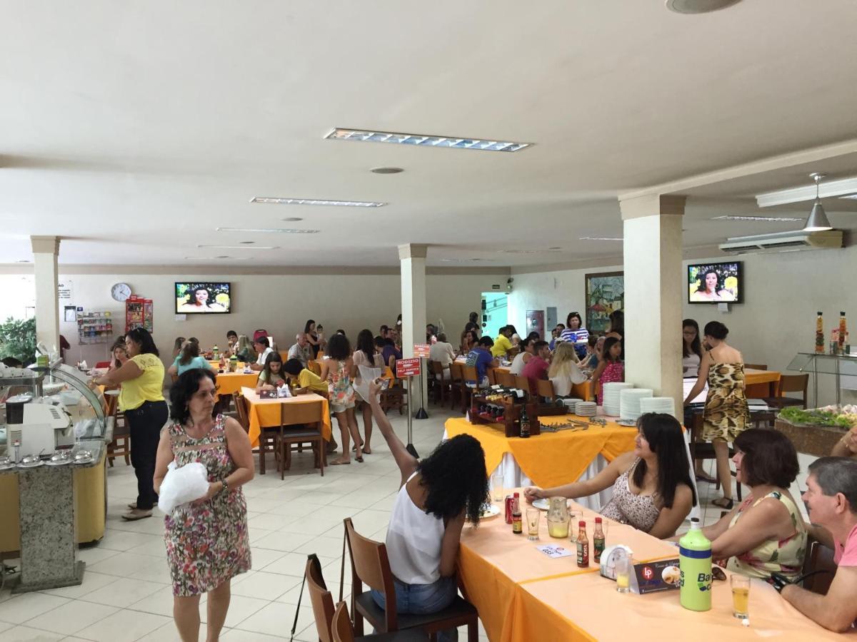 Hotel E Churrascaria Los Pagos Linhares Exterior photo
